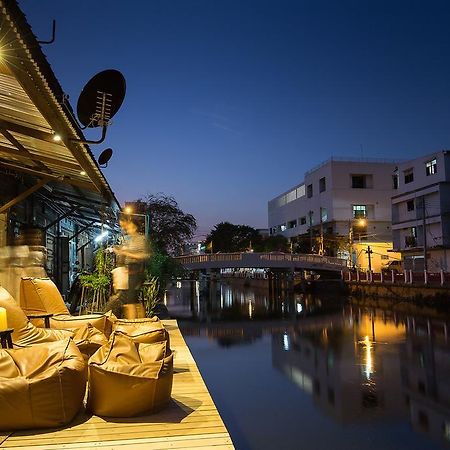 Canale Hostel Бангкок Екстер'єр фото