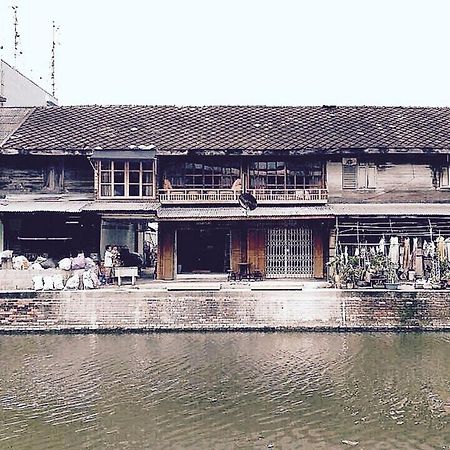 Canale Hostel Бангкок Екстер'єр фото