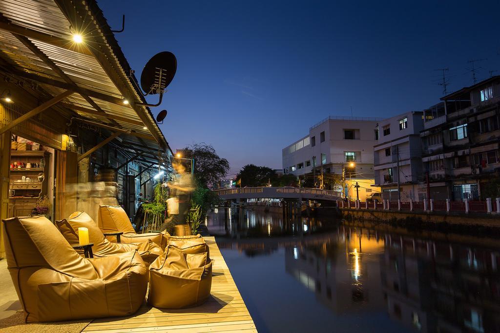 Canale Hostel Бангкок Екстер'єр фото