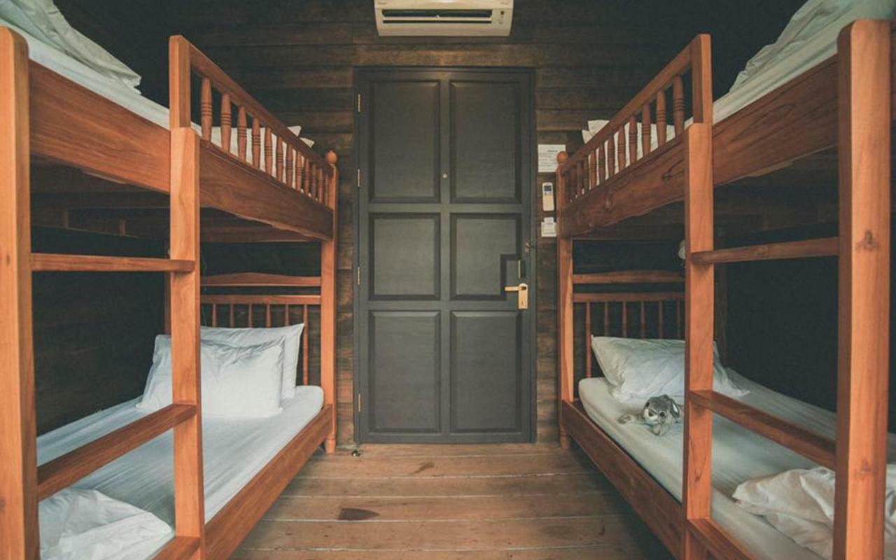 Canale Hostel Бангкок Екстер'єр фото